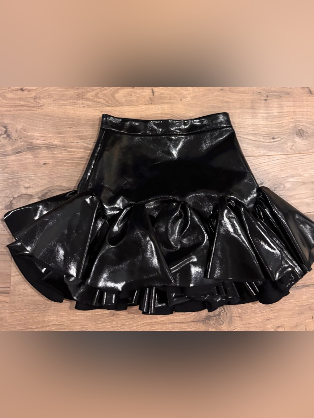 Giuseppe Di Morabito Black Glossy Mini Skirt – Size 36 / US 0 NWT